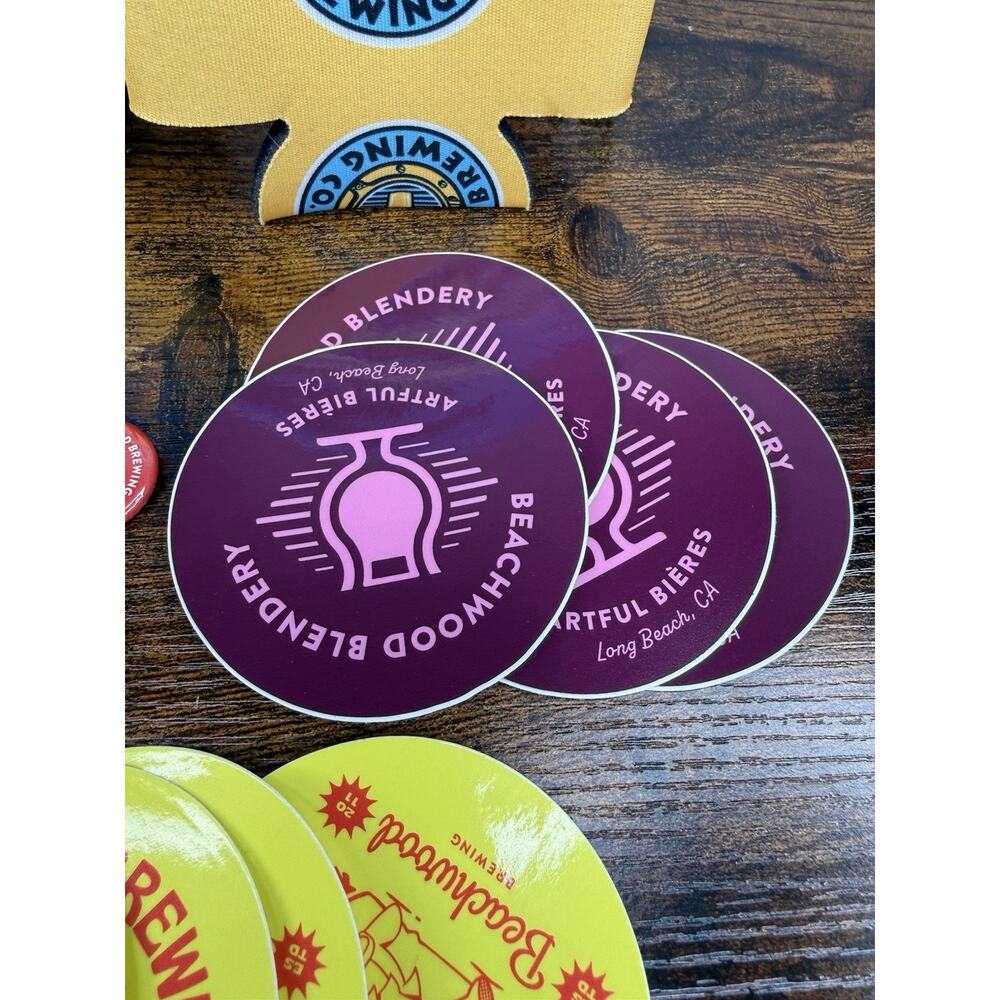 Beachwood Brewing California Series Curvy Beer Glass Set Koozie Stickers USA - Picture 5 of 10